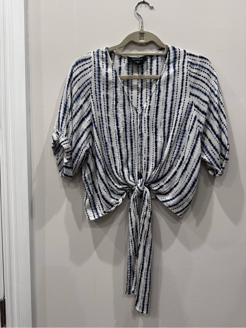 Karen Kane Navy and White Striped Tie-Front Blouse Size M